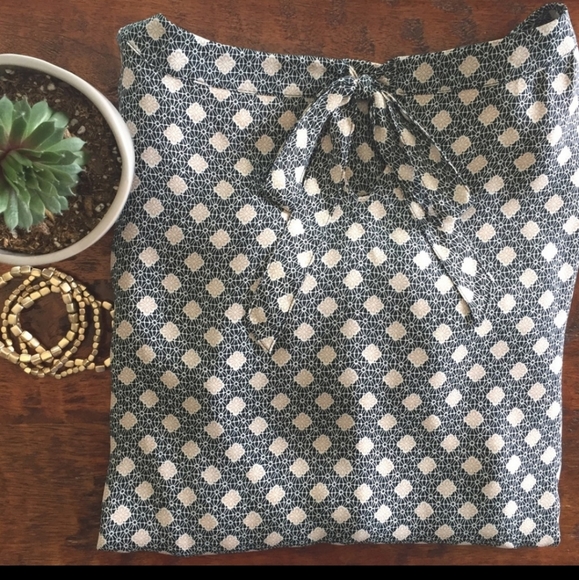LOFT long sleeve patterned blouse - Picture 3 of 5
